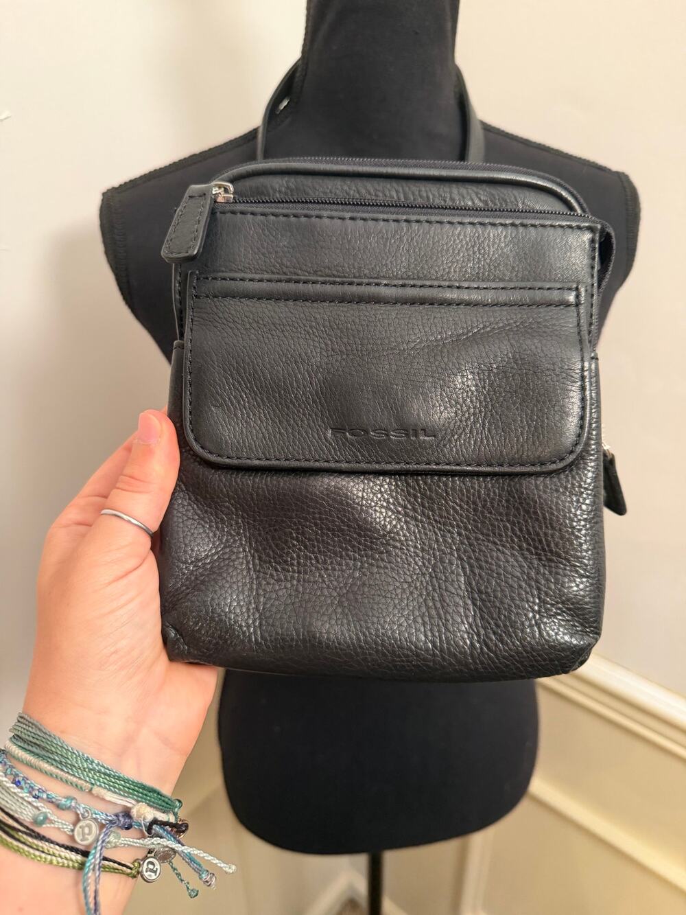Fossil Vintage Y2K Pebbled Black Leather Mini Crossbody Bag Multi-Pocket Utility